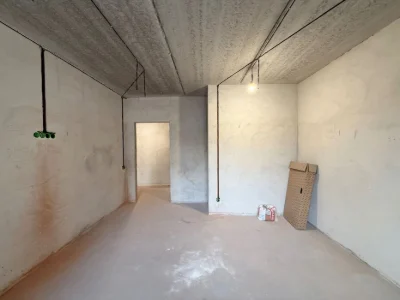 1 ком квартира! 43 м2, 4 этаж! Кирпич и газ Срочно