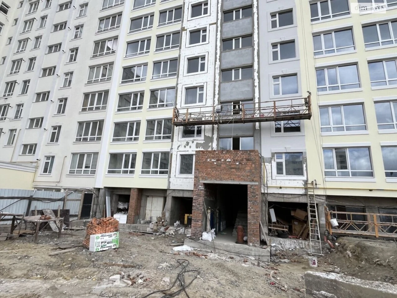Продаж Квартира Перший парковий