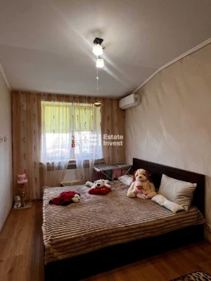 For sale 1-room apartment, living room type, Velyka Panasivska St.