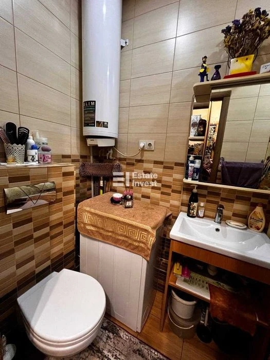 For sale 1-room apartment, living room type, Velyka Panasivska St.