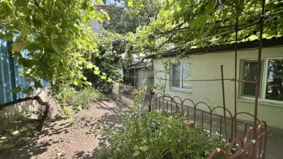 Продам просторий будинок на вул.Пестеля
