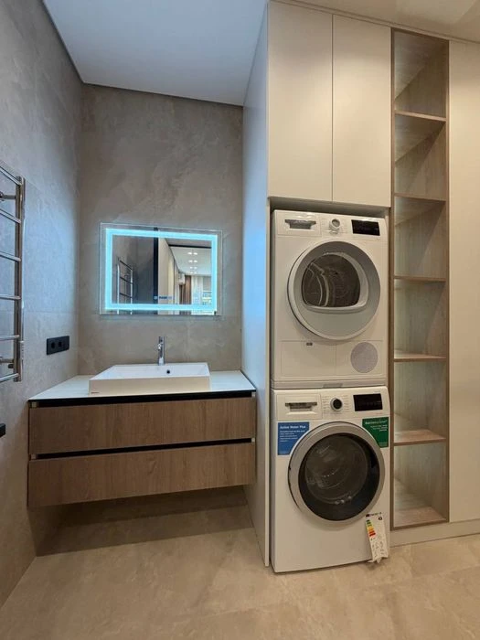 Продам квартиру Краснова Кадор 67 Жемчужина двушка 67 метров