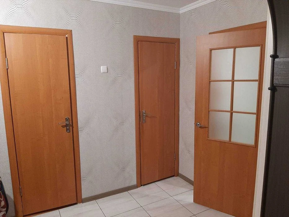I will sell 3 square meters. 5/9 Sand owner