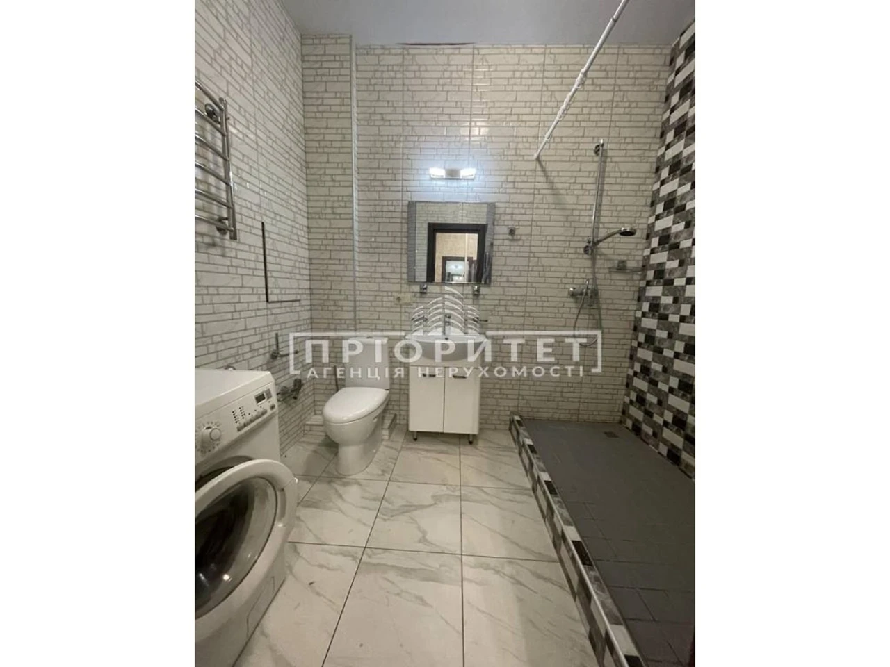 Продажа квартир Приморский.
