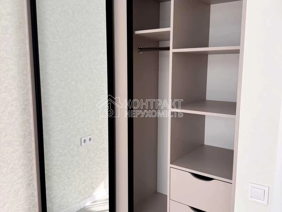 Apartment. Kharkiv, Myru St.