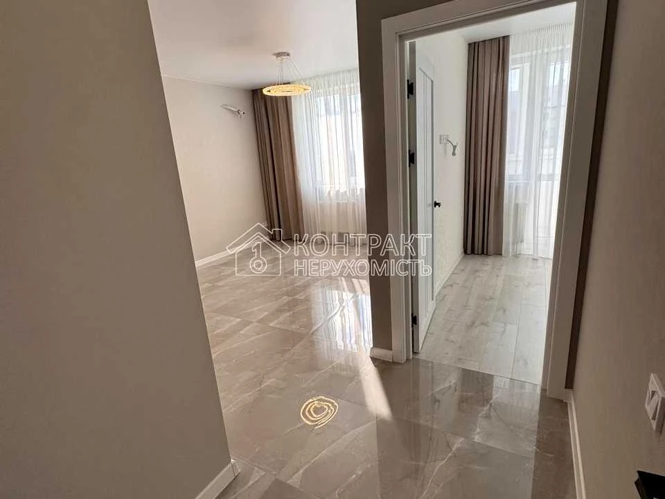 Apartment. Kharkiv, Myru St.