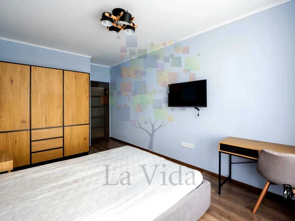 Apartment. Kyiv, Pryladny Lane.