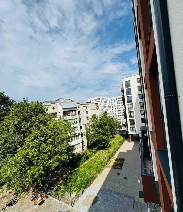 Продажа 1 комнатной квартиры 50 м2 в Франковском районе