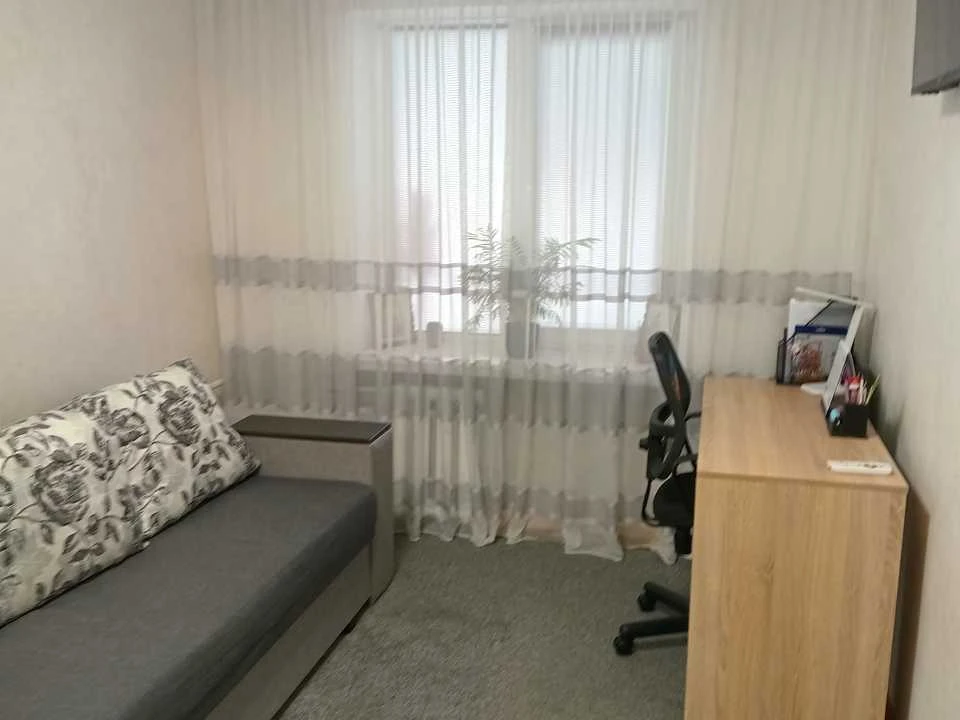 Apartment. Lviv, Kulparkivska St.