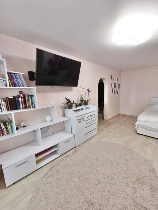 Продажа 1 комнатной кв-ры Калиновая, Образцова, с ремонтом