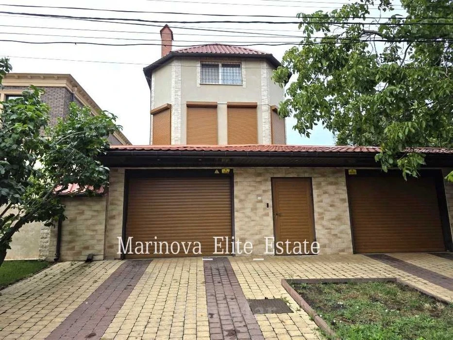 Quality house/brick 7th century B Fontana 5 acres Banya Kupel