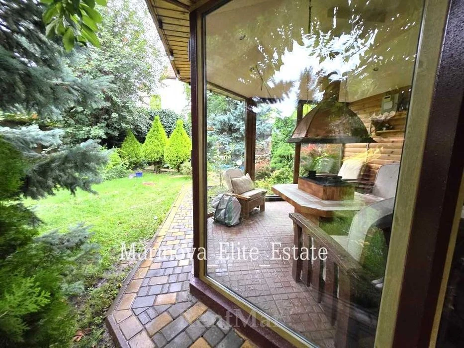 Quality house/brick 7th century B Fontana 5 acres Banya Kupel