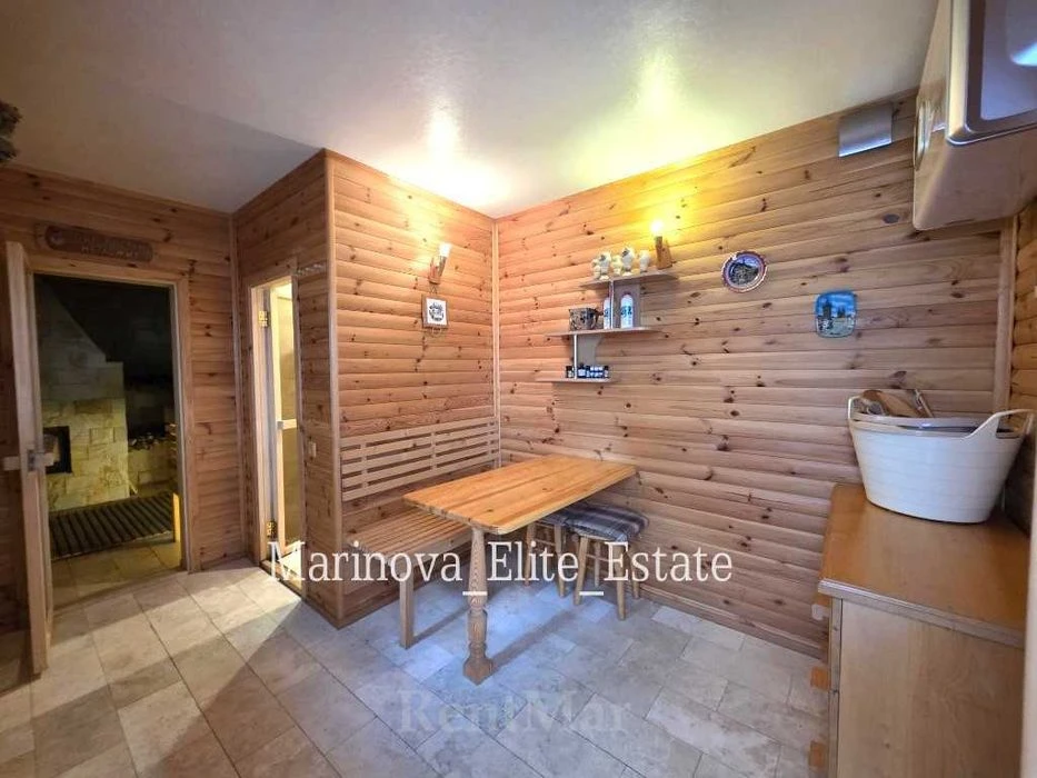 Quality house/brick 7th century B Fontana 5 acres Banya Kupel