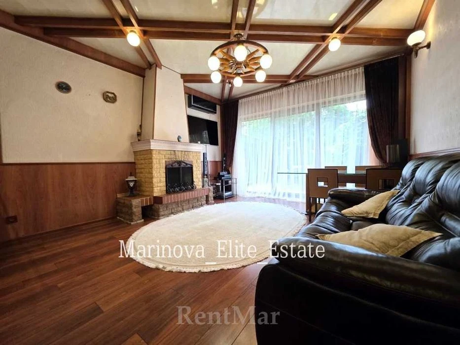 Quality house/brick 7th century B Fontana 5 acres Banya Kupel
