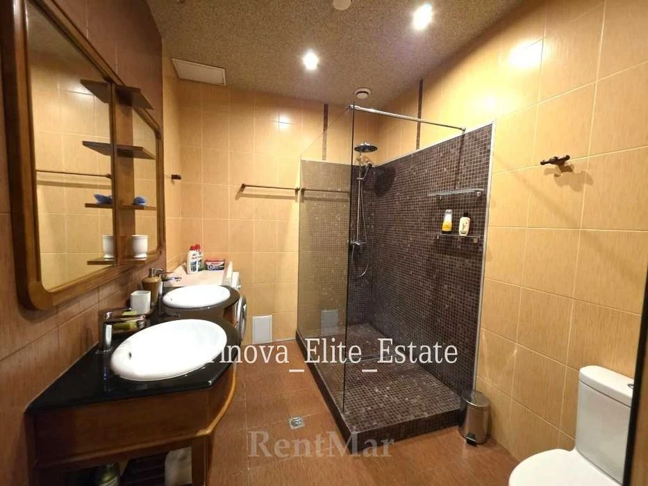 Quality house/brick 7th century B Fontana 5 acres Banya Kupel