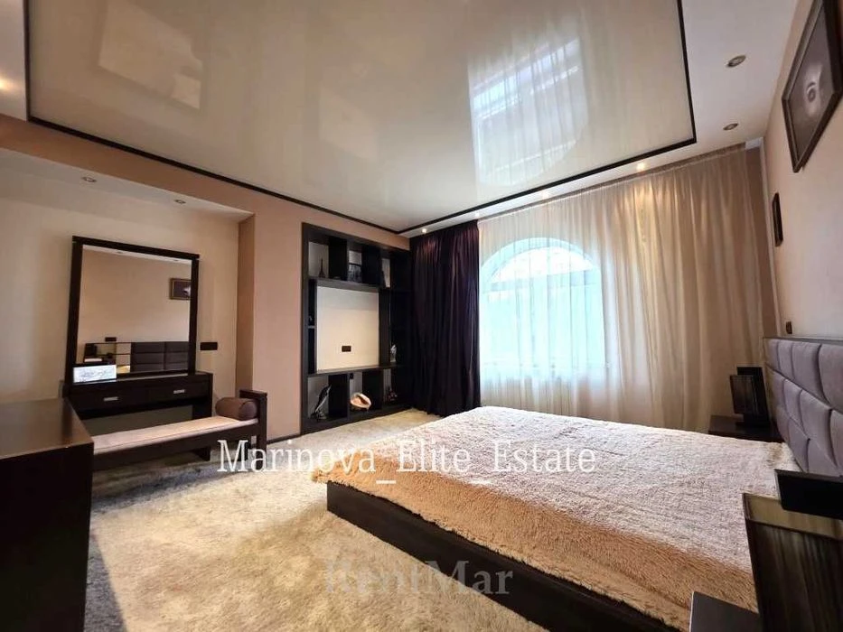 Quality house/brick 7th century B Fontana 5 acres Banya Kupel