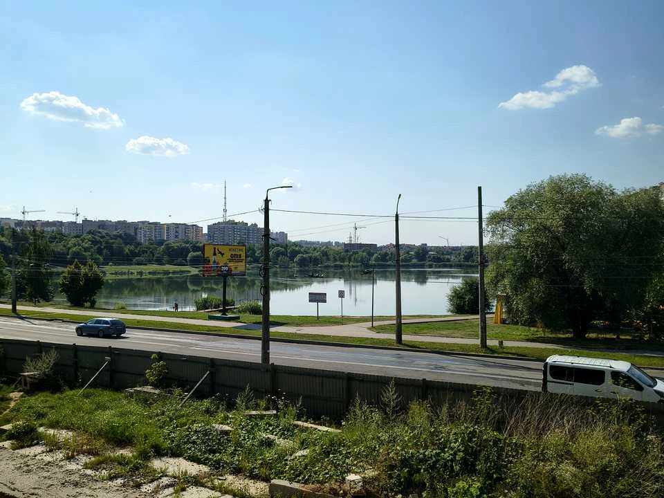 Квартира. Хмельницький, Козацька вул., (Будинок 1)