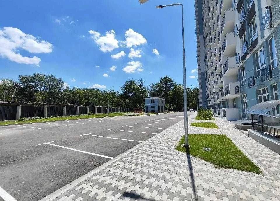 м. Теремки, новобудова, Кухня-вітальня+ спальня. Без %