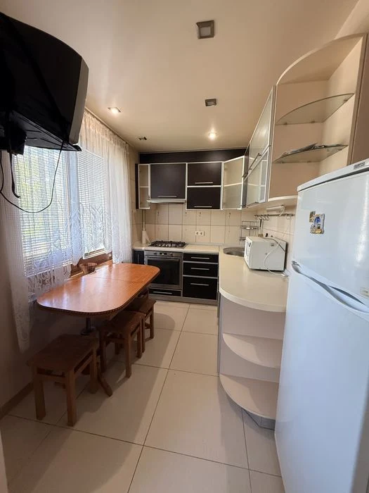Three-room apartment for sale in Saltovka