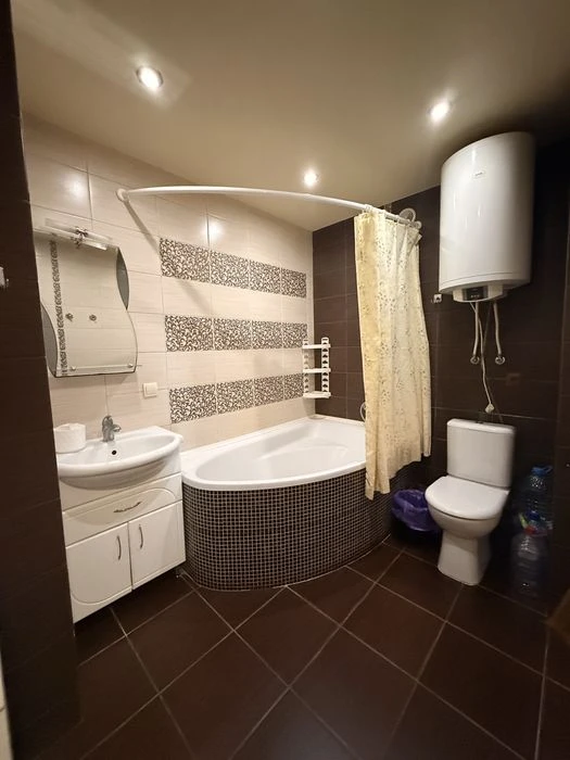 Three-room apartment for sale in Saltovka