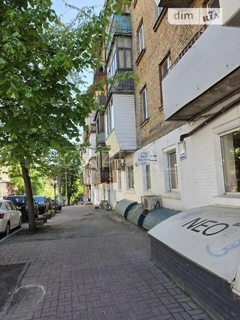 Sale of 2-room apartment 47 sq. m. on Bulvarno-Kudryavska Street 11/