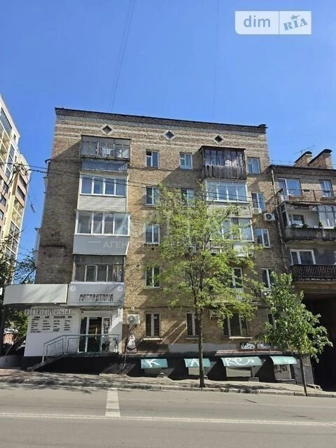 Sale of 2-room apartment 47 sq. m. on Bulvarno-Kudryavska Street 11/