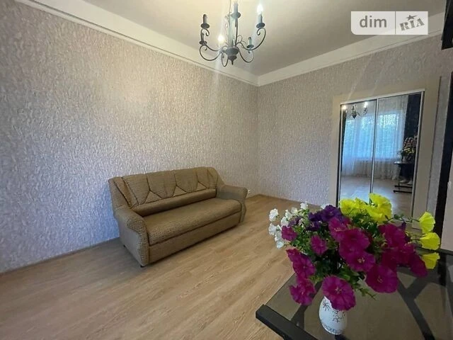 Sale of 1-room apartment 28.1 sq. m. on Velyka Vasylkivska 1 st.
