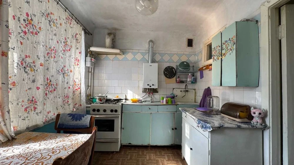 Продаж 3 кім квартири Розділ кімнати Чешка  75м2  Поділ №209