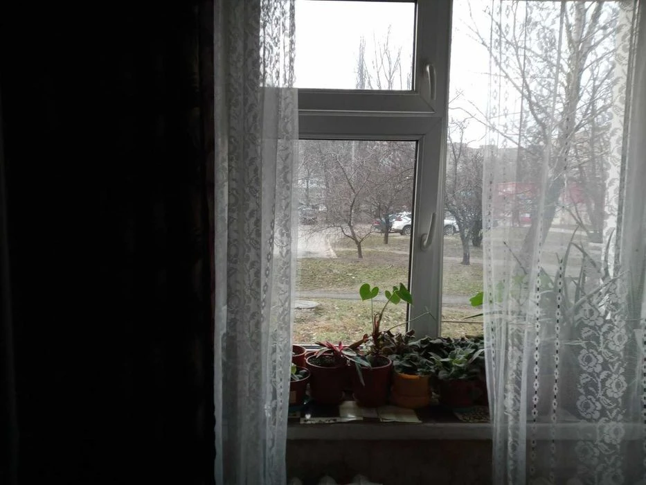.Продаж 2х кімнатної, теплої квартири, р-н ПЗР.