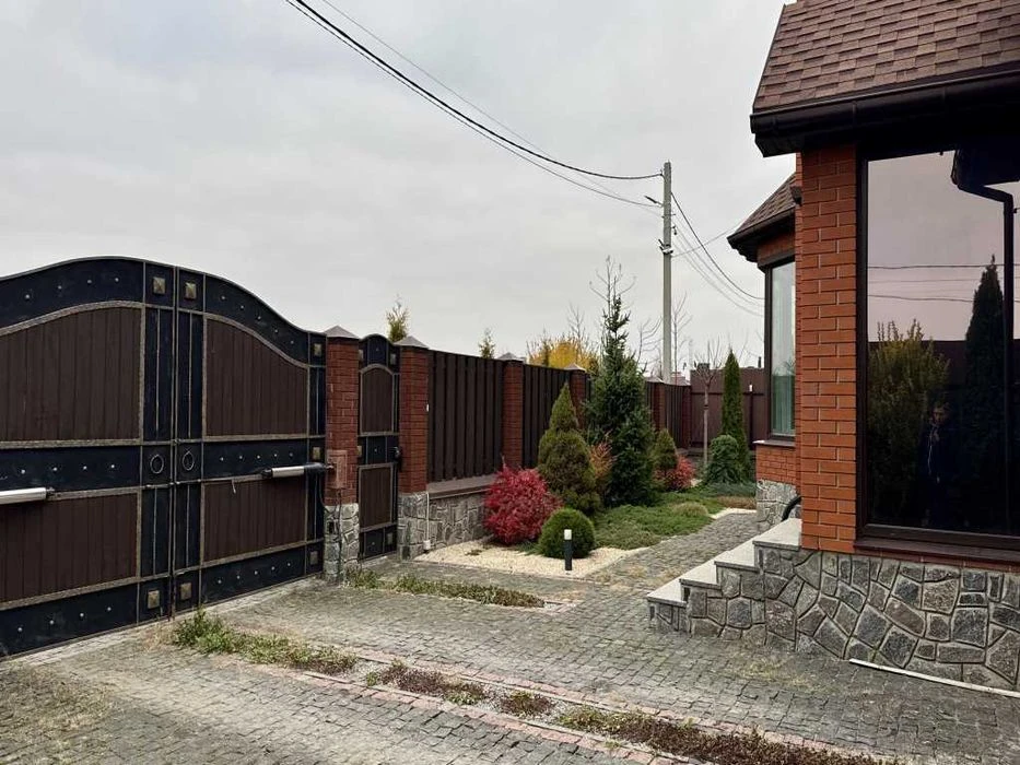 Продаж будинку 240м2 10сот Браїлки №4001