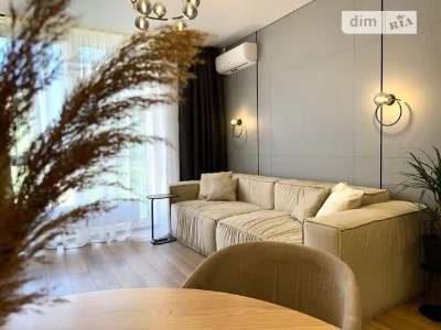 Продаж 2к квартири 68 кв. м на вул. Причальна 8 • ID 3472561