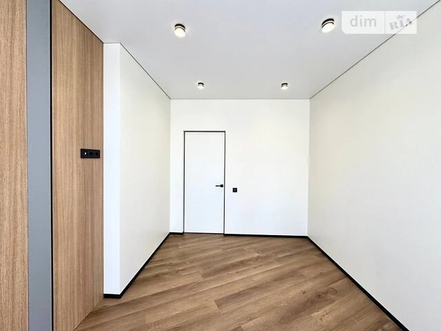 Продаж 2к квартири 68 кв. м на вул. Причальна 8 • ID 3472561