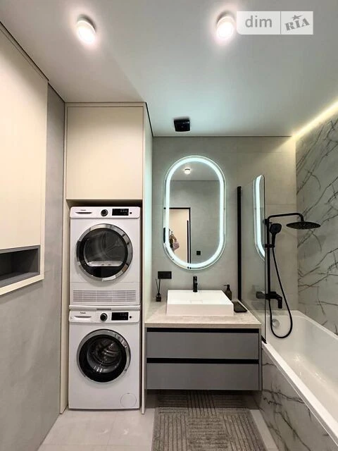 Продаж 2к квартири 68 кв. м на вул. Причальна 8 • ID 3472561