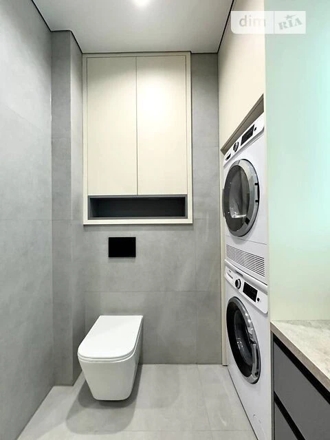 Продаж 2к квартири 68 кв. м на вул. Причальна 8 • ID 3472561