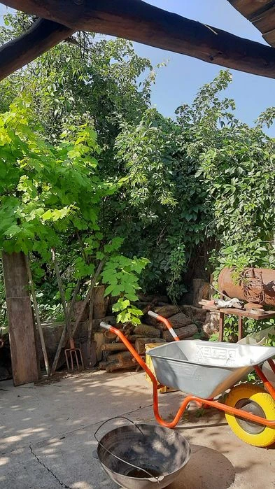 СРОЧНАЯ ПРОДАЖА. Дом 2 этажа, цокольный, Зеленый, Шевченковс