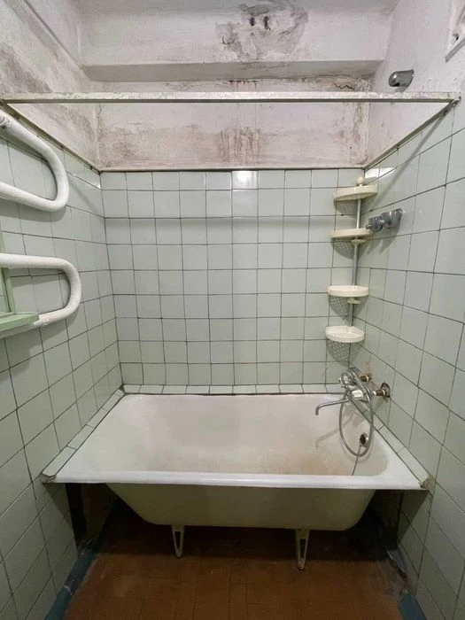 Certificate. 3-room apartment for sale, Khortytskyi St. V. Sergiyenka 5/9