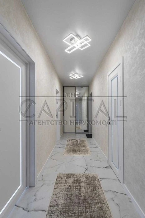 Apartment for sale in Oakland OK LAND Solomenka Sevastopolskaya Pl