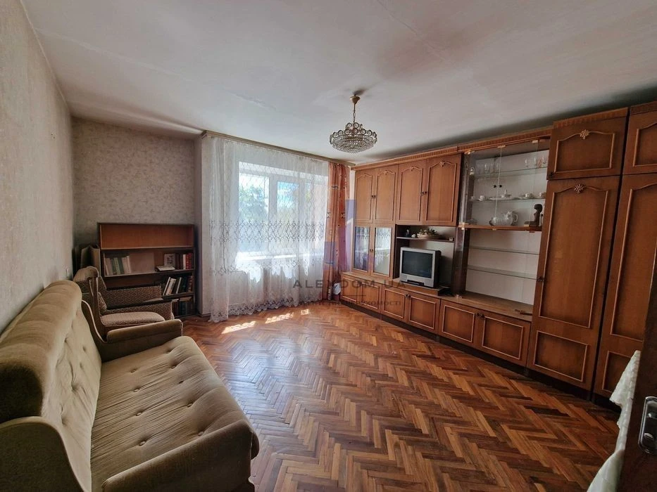 2-room apartment for sale, Antonovicha St., building 102, Pal metro station