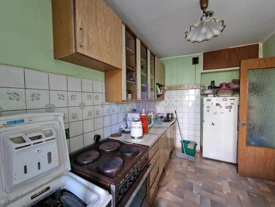 2-room apartment for sale, Antonovicha St., building 102, Pal metro station
