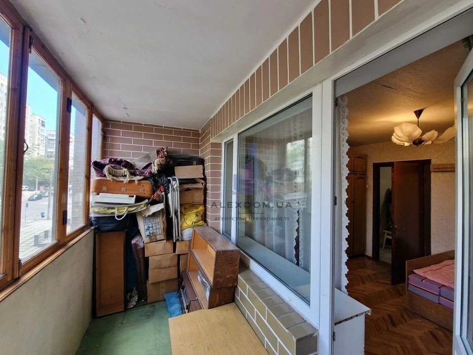 2-room apartment for sale, Antonovicha St., building 102, Pal metro station