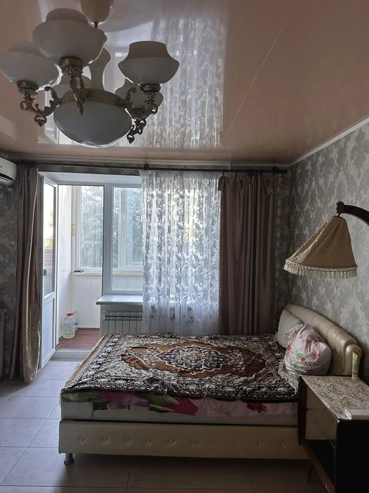 1 room apartment near Arcadia