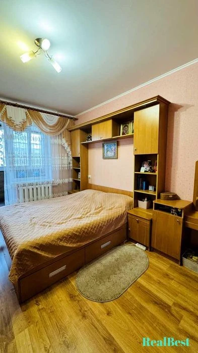 Продаж / Квартира /  Рівне