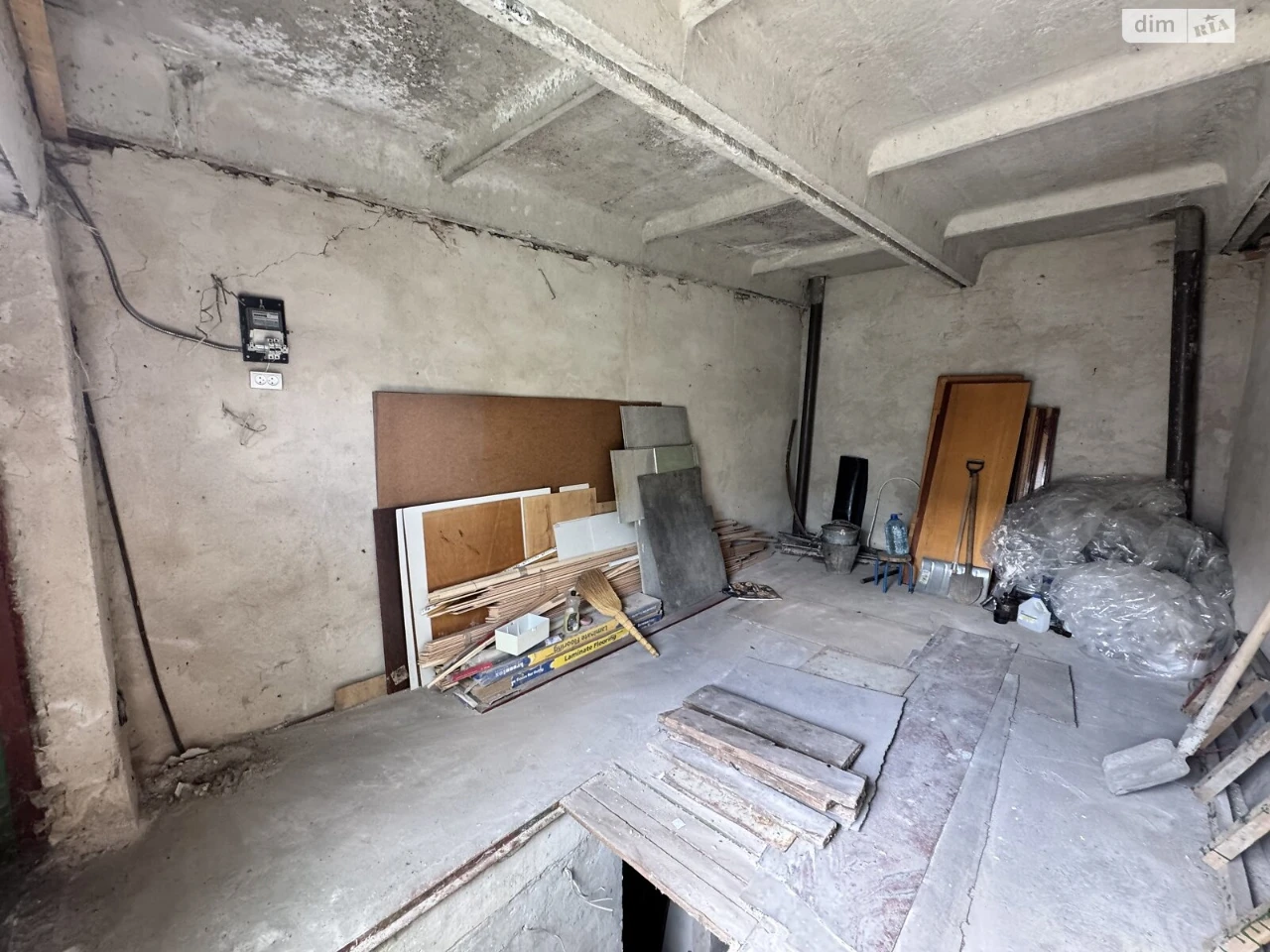 Продаж Місце в гаражному кооперативі Виставка