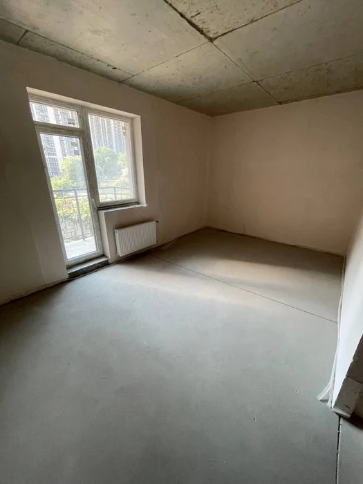 I will sell a 2-room apartment at 51 Zhemchuzhina Arkadiya