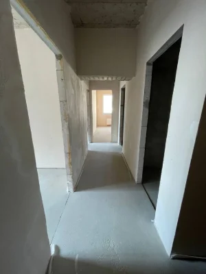 I will sell a 2-room apartment at 51 Zhemchuzhina Arkadiya