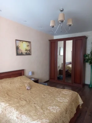 Selling a 2-room apartment in the Newton residential complex.