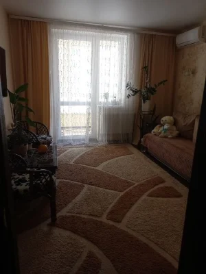 Selling a 2-room apartment in the Newton residential complex.