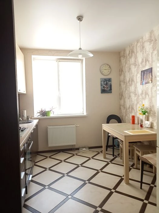 Selling a 2-room apartment in the Newton residential complex.