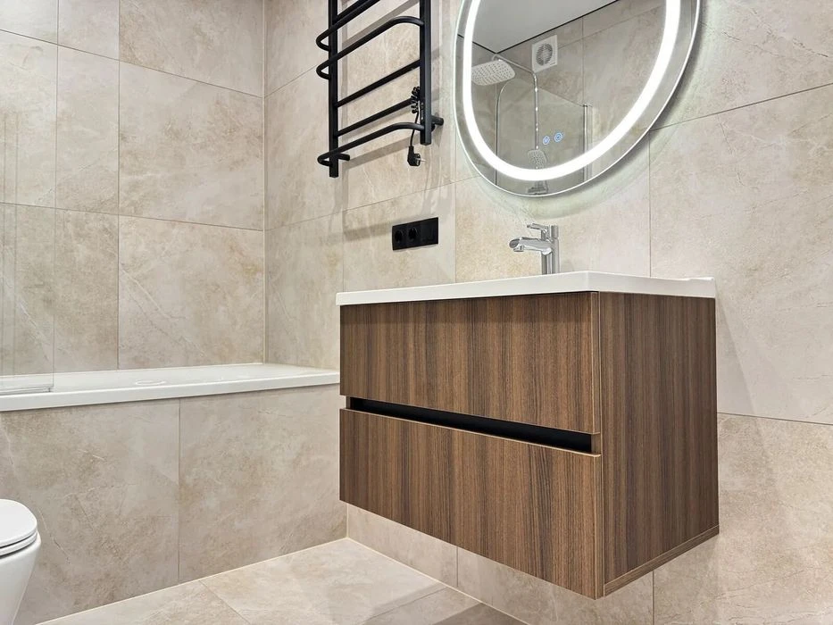 Large 1-room apartment with renovation, developed infrastructure 8