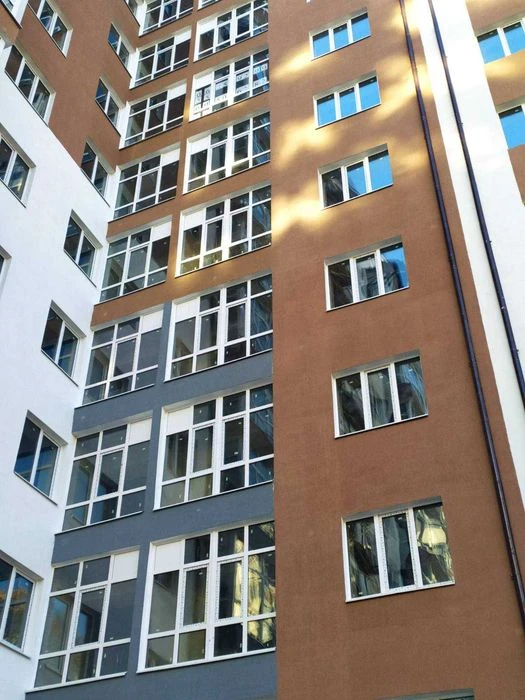 Продаж квартири, Здана, видова, 3-кімн Бандери-Височана, Цен